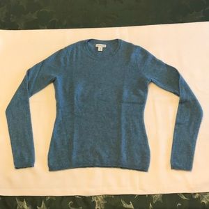 Adrienne Vittadini 100% 2-ply cashmere sweater